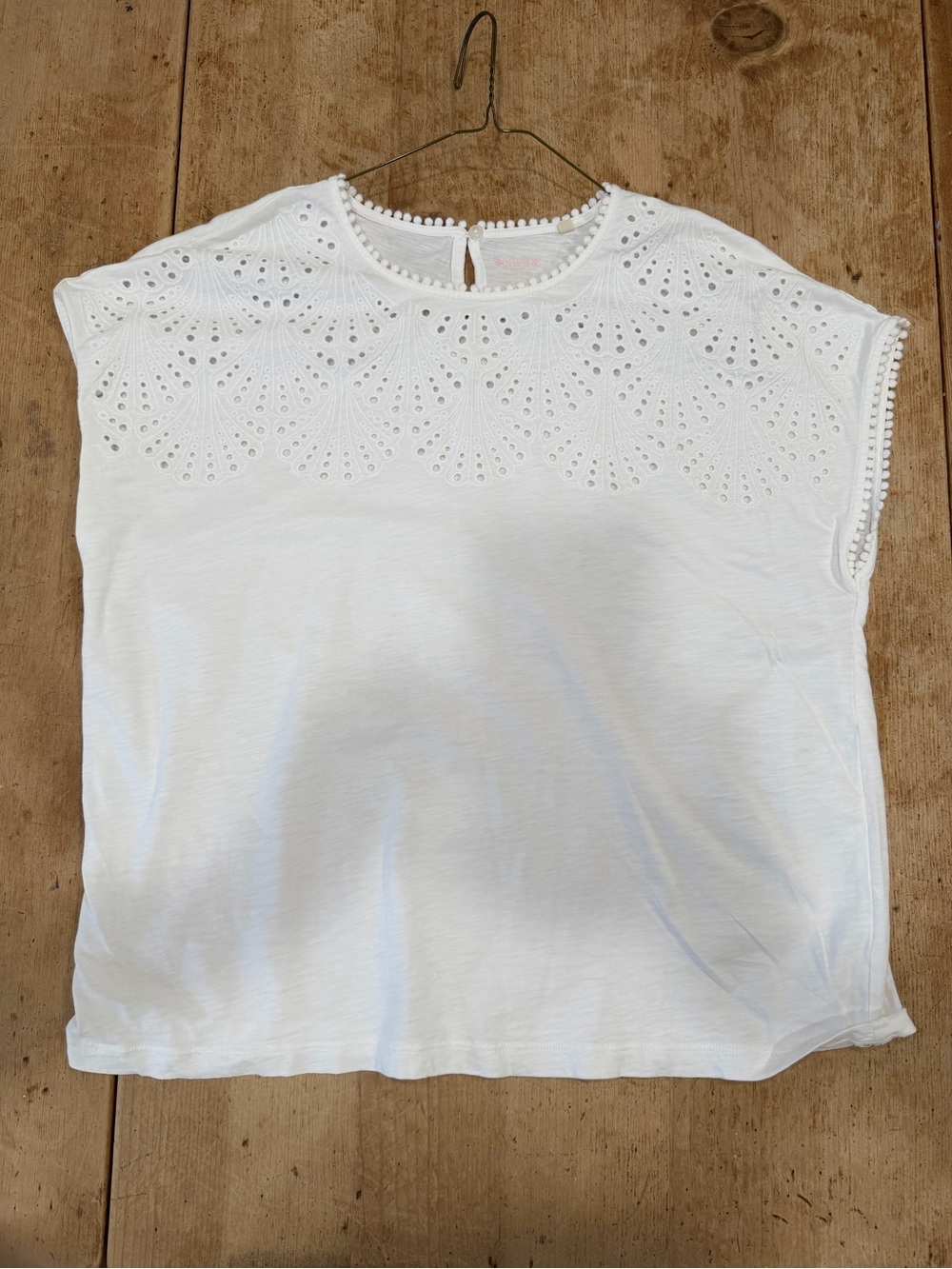 Boden White Eyelet Yoke Tank